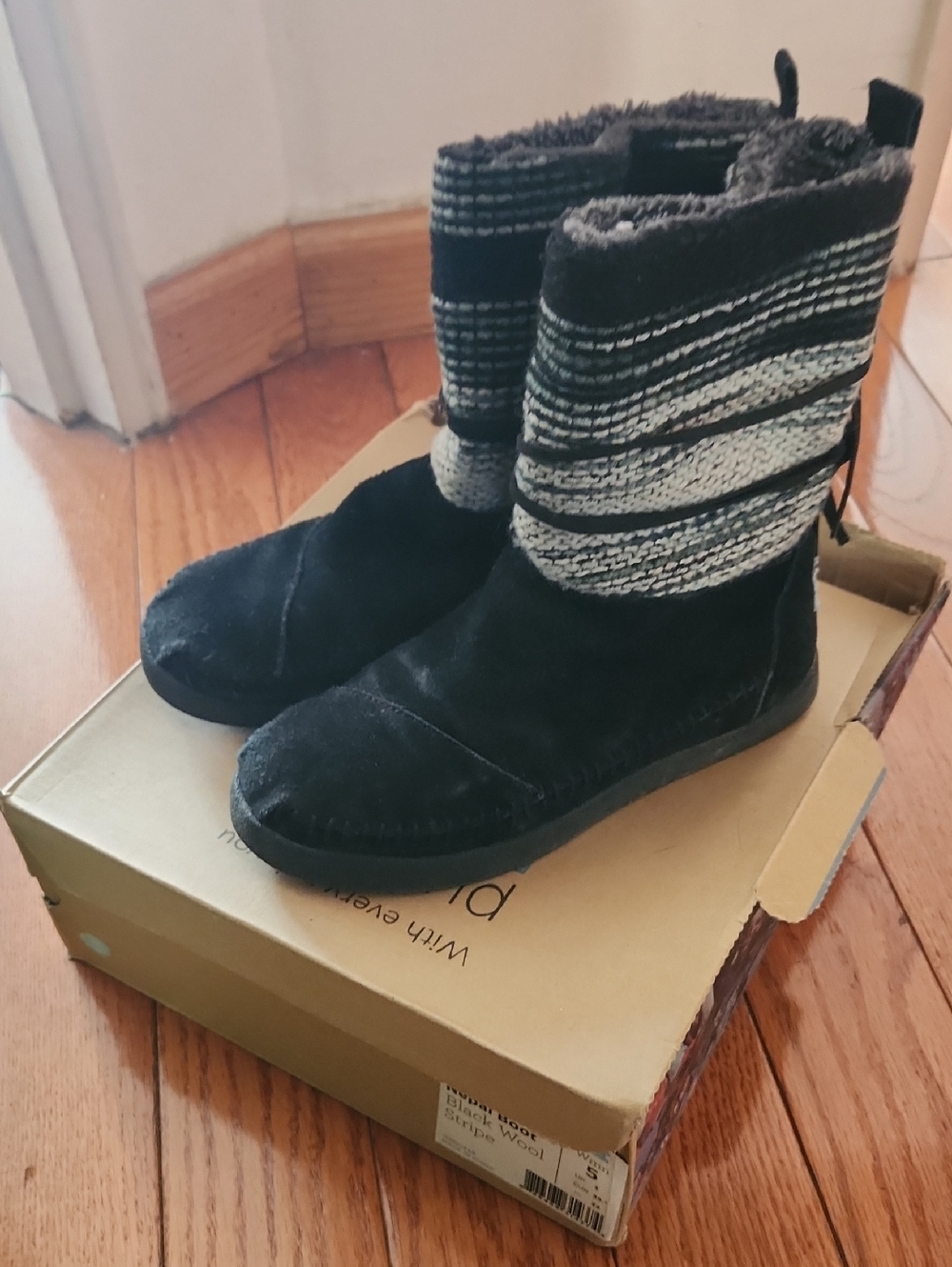 Toms Nepal Black Wool Stripe Boots